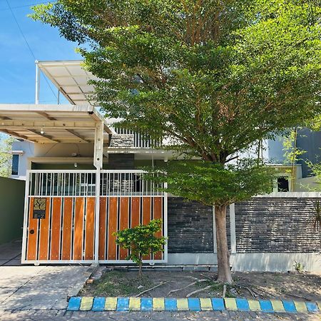 Griya Rumaisha San Cefila Residence B2 Jember Bagian luar foto